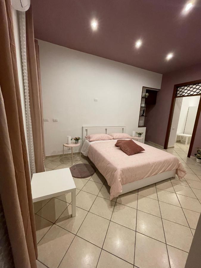 Hotel Napule è ... à Naples Extérieur photo