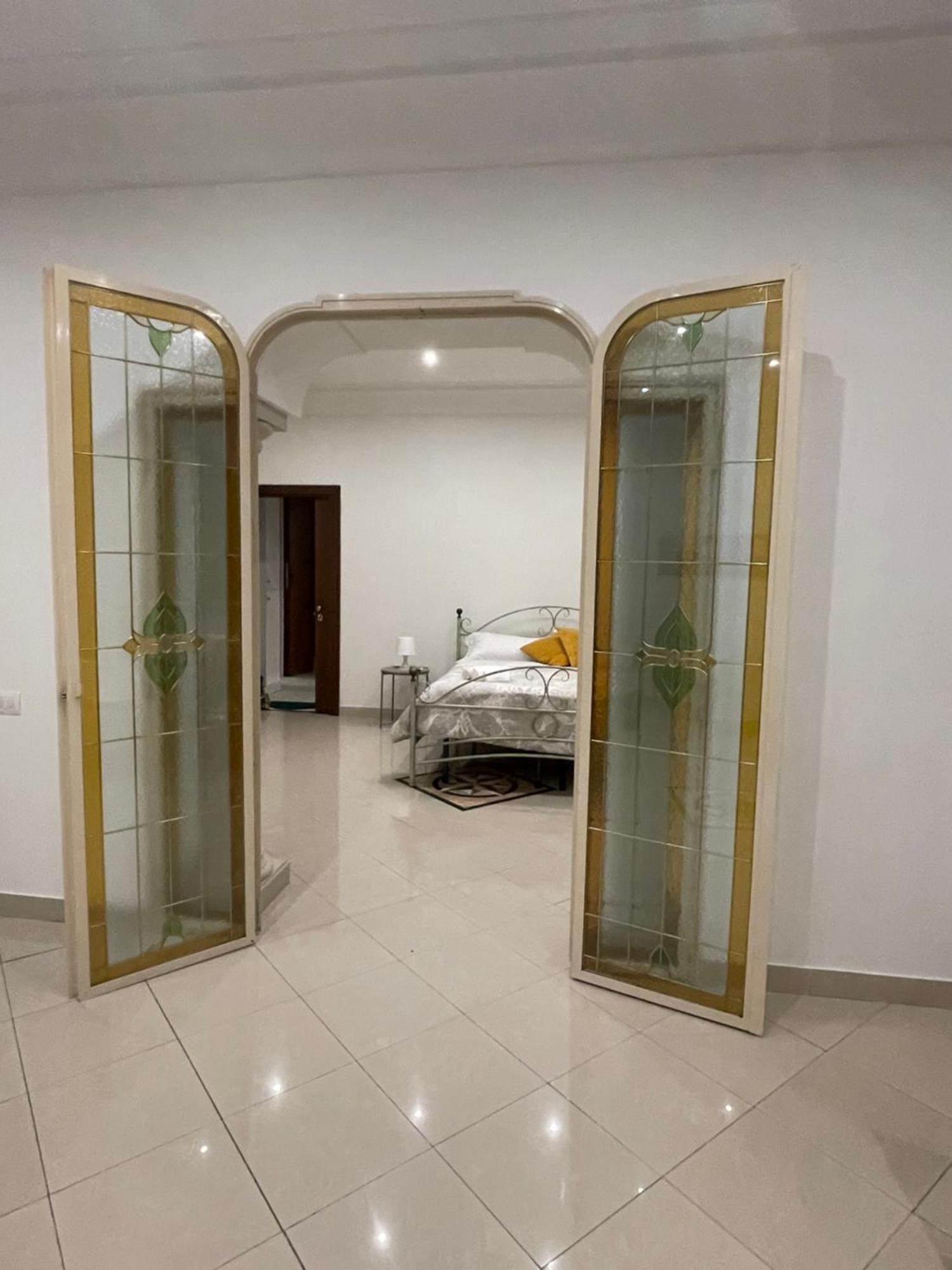 Hotel Napule è ... à Naples Extérieur photo